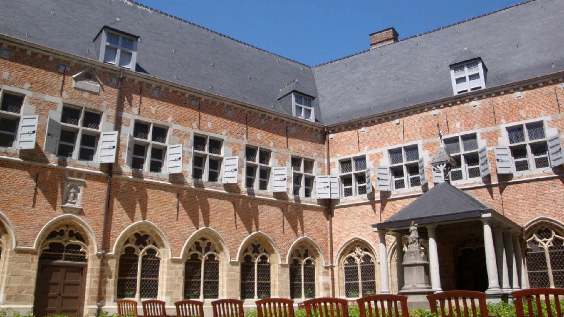 Hôpital Notre dame à la rose